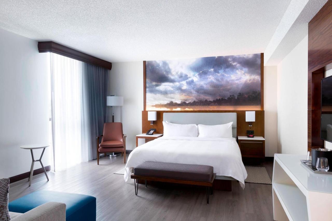 Greensboro-High Point Marriott Airport Bagian luar foto