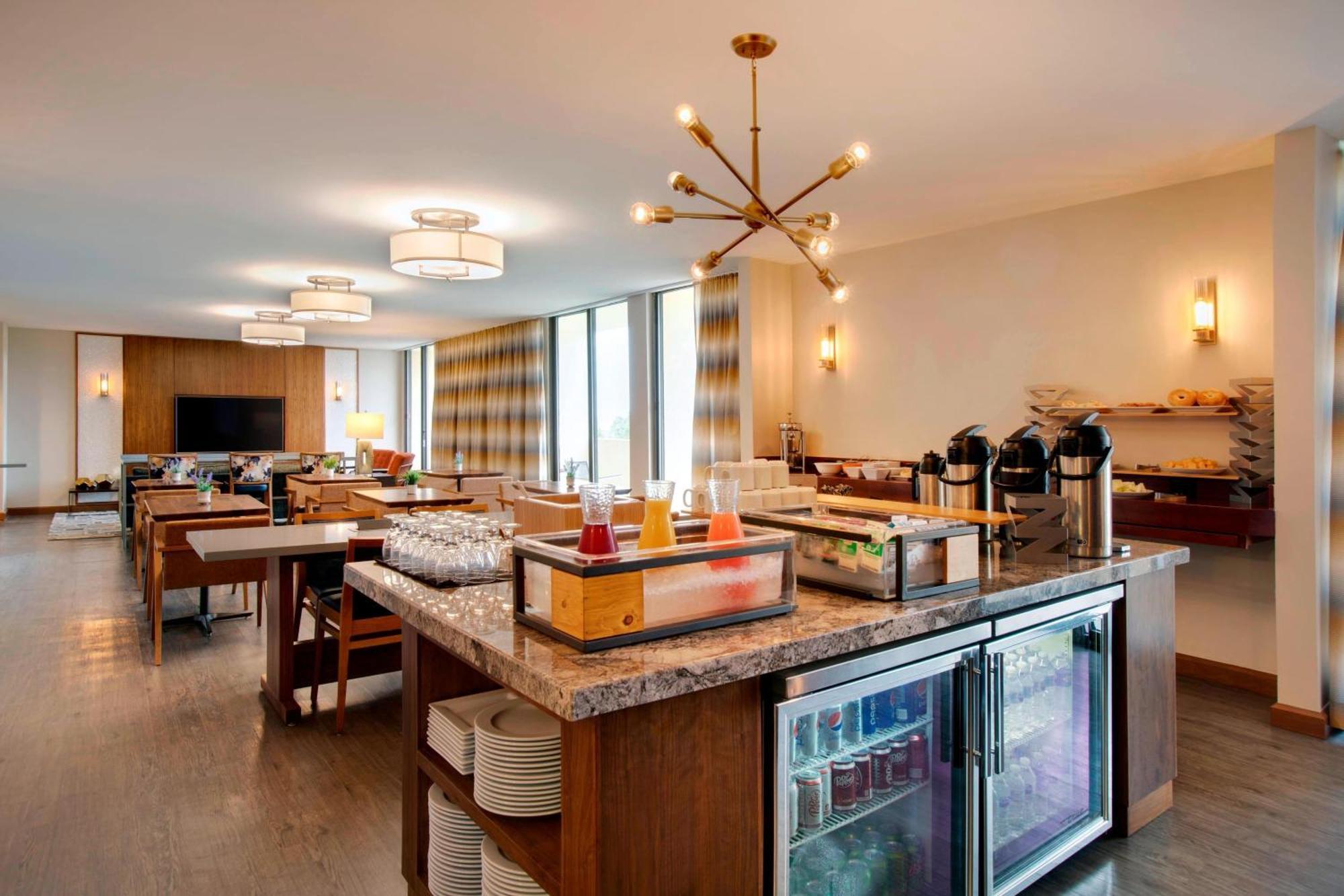 Greensboro-High Point Marriott Airport Bagian luar foto