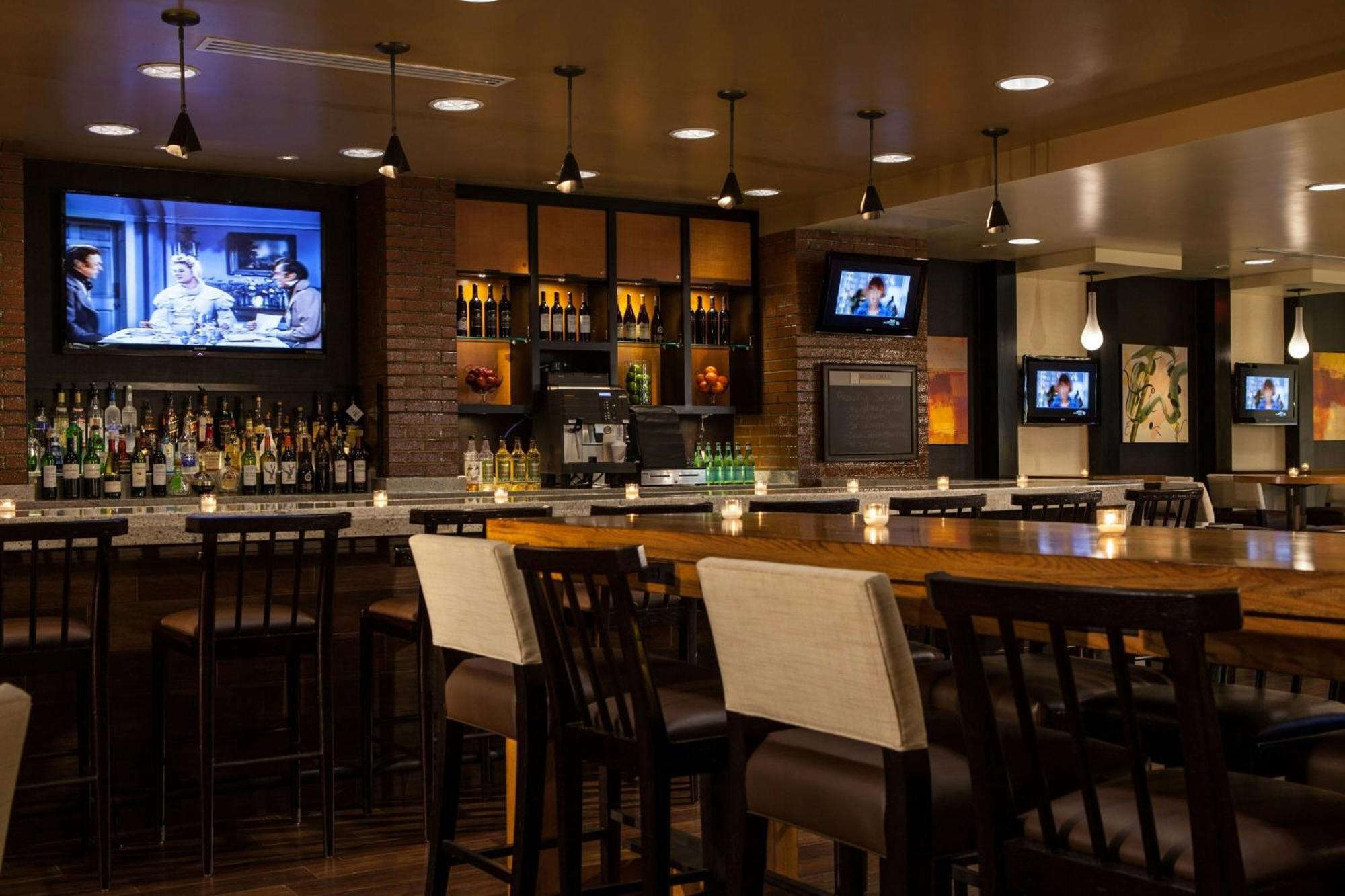 Greensboro-High Point Marriott Airport Bagian luar foto