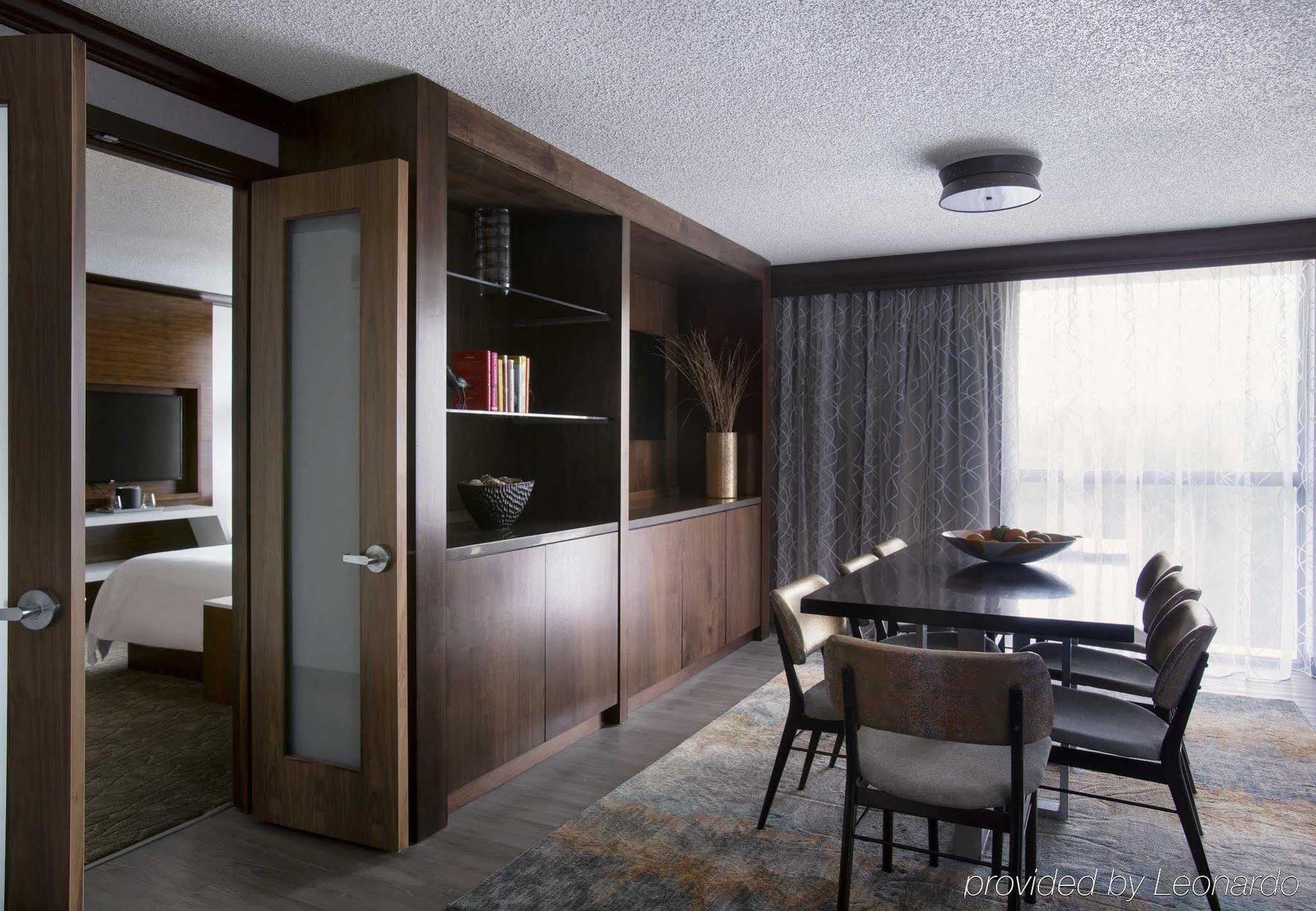 Greensboro-High Point Marriott Airport Bagian luar foto