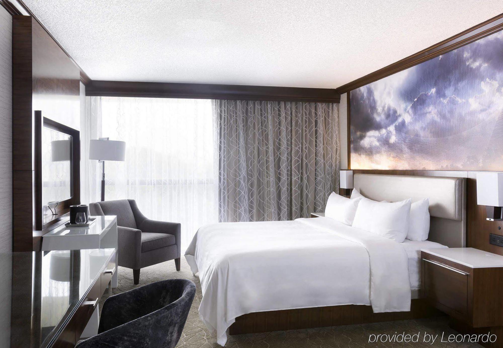 Greensboro-High Point Marriott Airport Bagian luar foto